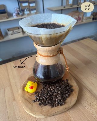 ☕✨ Chemex – čistá a jemná chuť kávy ✨☕ Alternativní metoda přípravy, která vyniká svou elegancí a dokonalou čistotou...